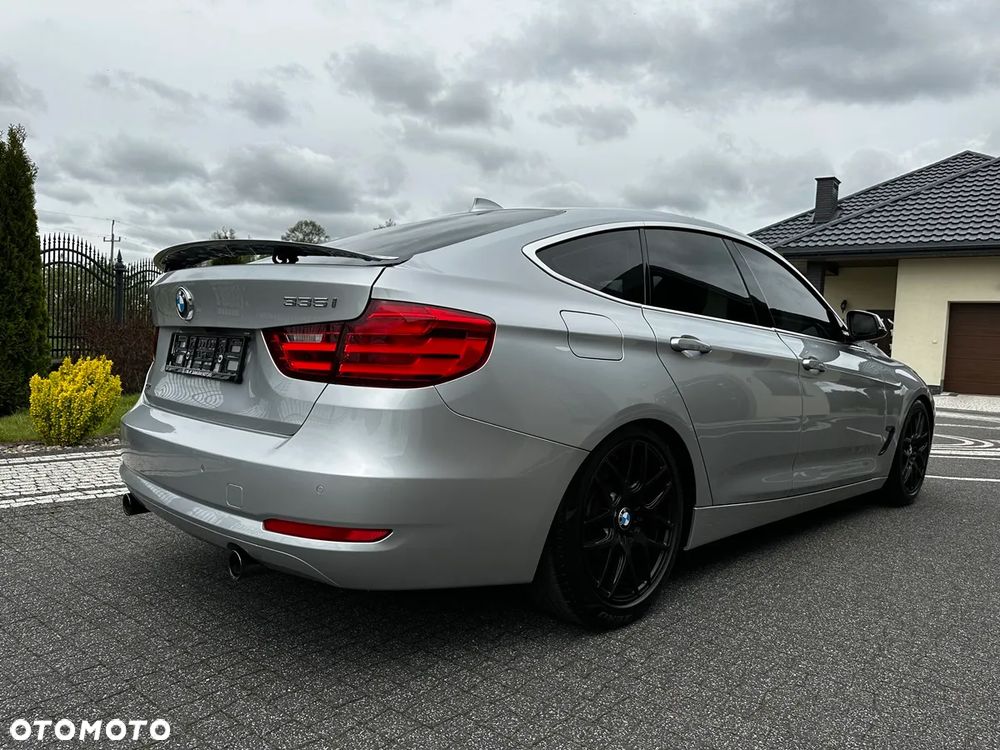 BMW 3GT 335i xDrive Sport Line - 14