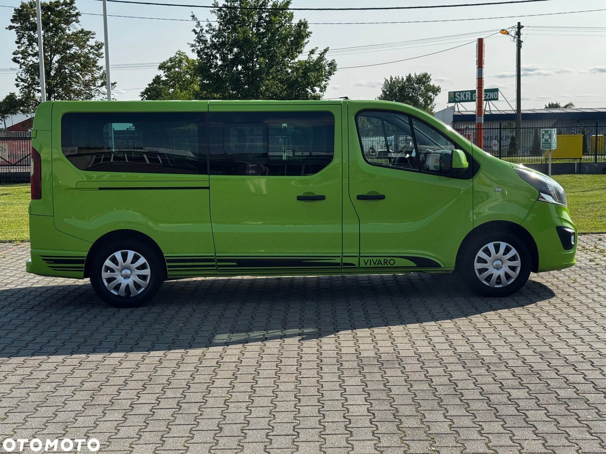 Opel Vivaro L2H1 2,9t Edition - 11