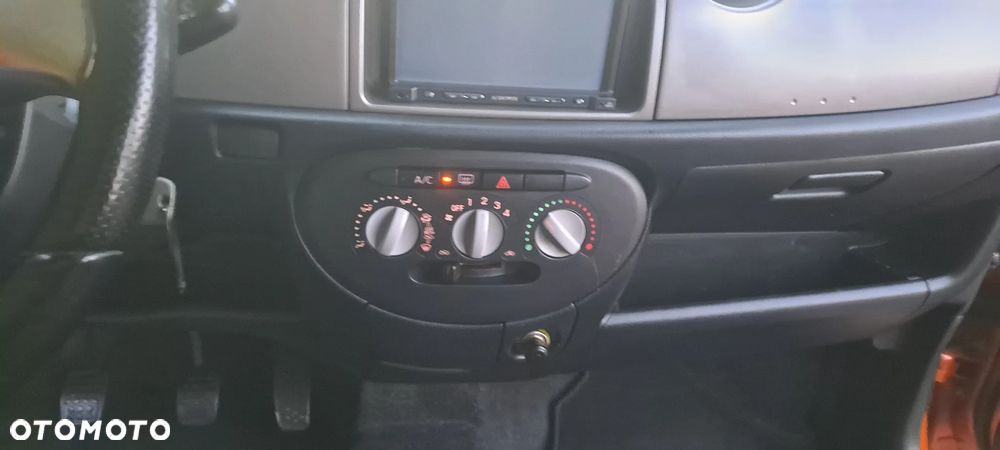 Daihatsu Trevis 1.0 Junior - 7