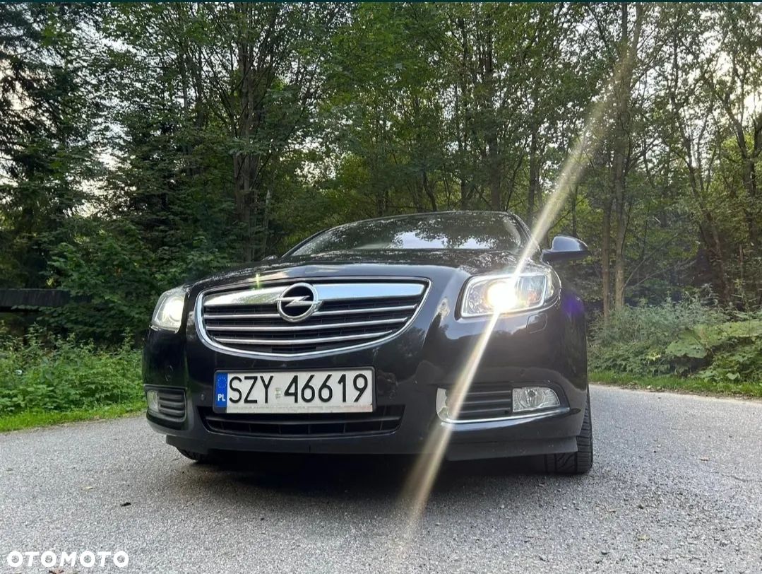 Opel Insignia - 1