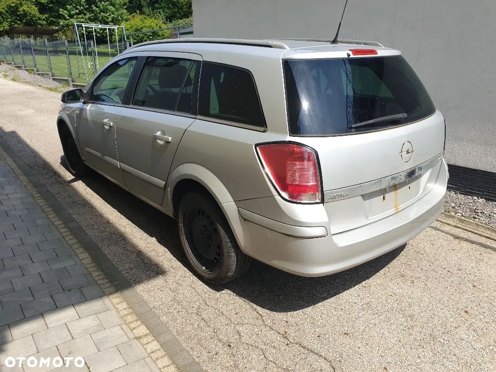 OPEL ASTRA 3 1,6 benzyna - 2005r- cały na części - 2