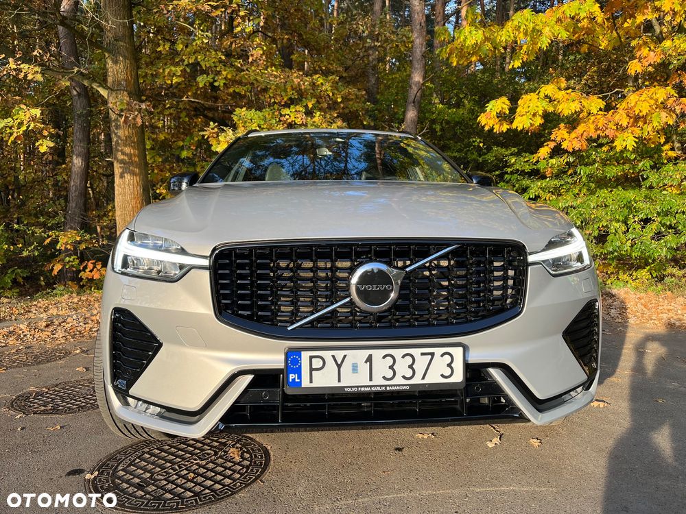 Volvo XC 60 B4 B Plus Dark - 2