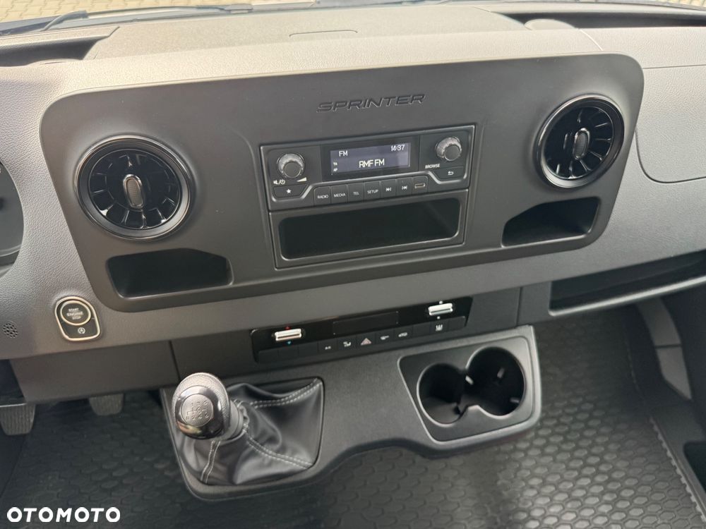 Mercedes-Benz Mercedes Sprinter 317 CDI 170 KM | DOKA 7 os. | 22 800 km | ASO | HAK - 15