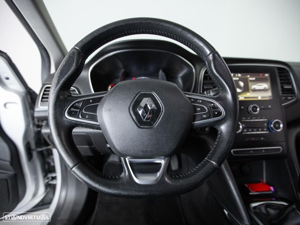 Renault Mégane Sport Tourer - 13