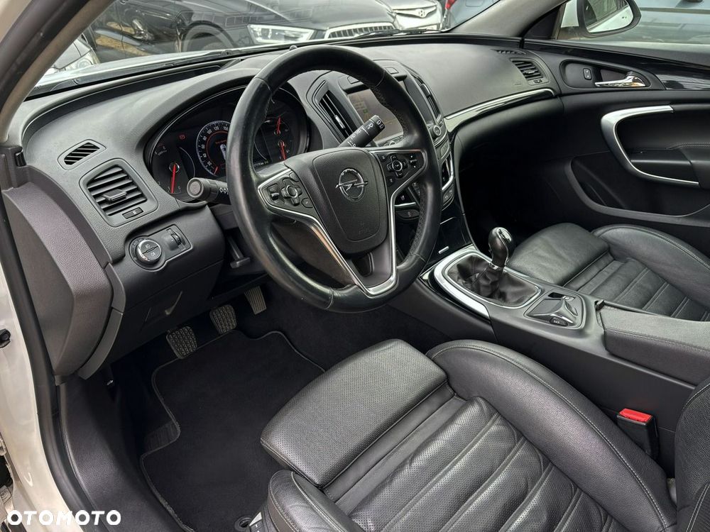 Opel Insignia 2.0 CDTI 4x4 ecoFLEX - 13