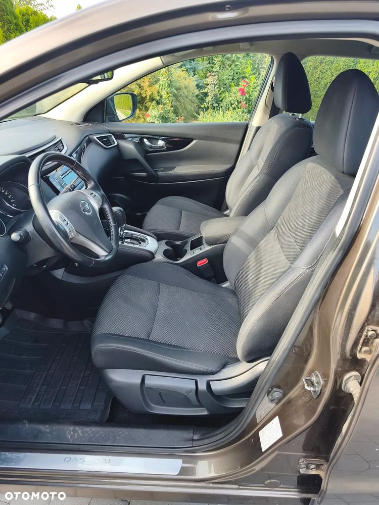 Nissan Qashqai - 16