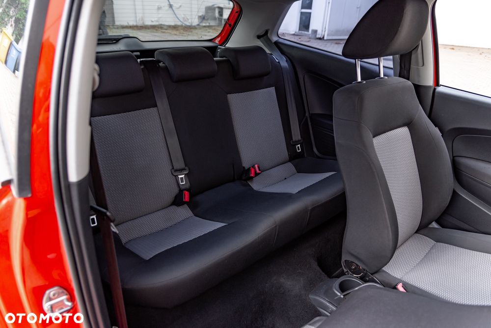 Volkswagen Polo 1.2 Highline - 17