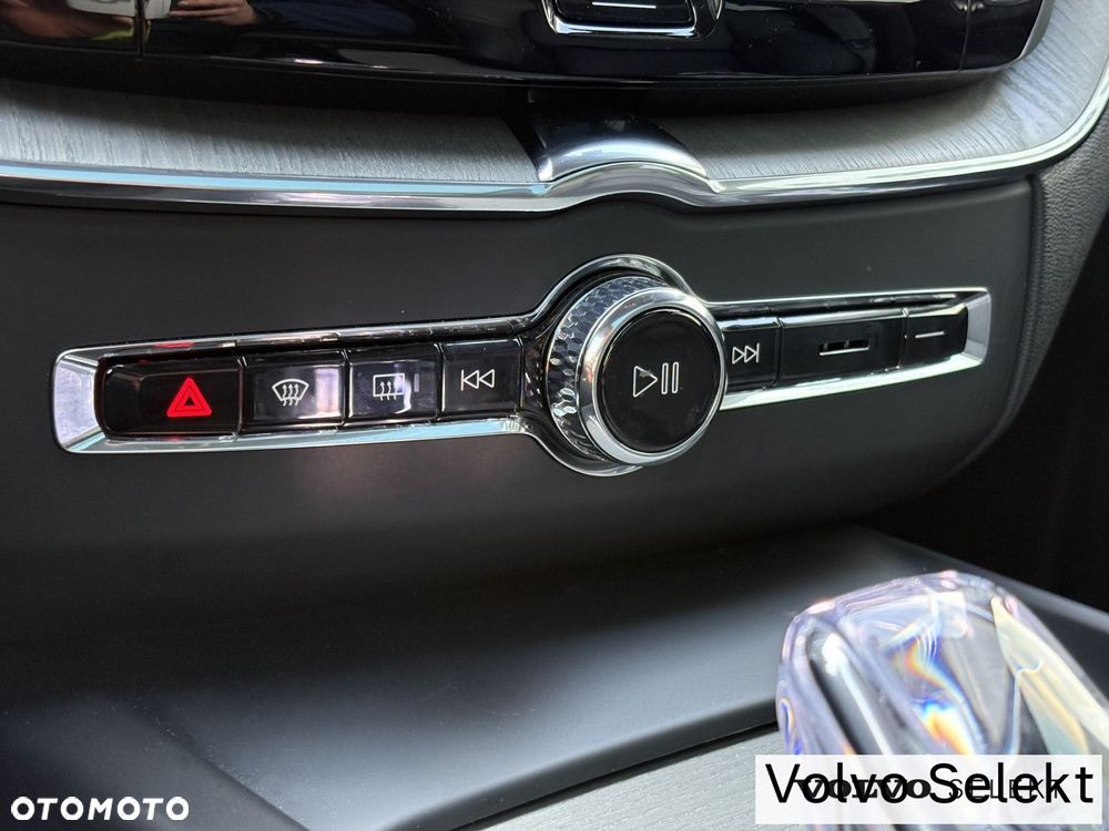 Volvo XC 60 - 22