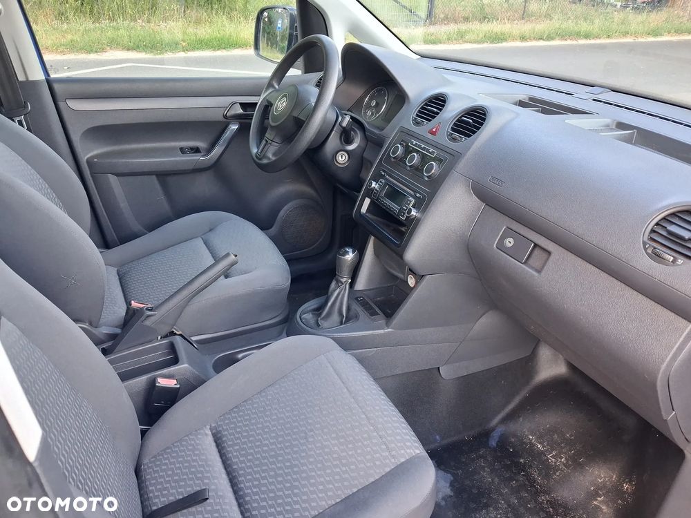 Volkswagen Caddy - 11