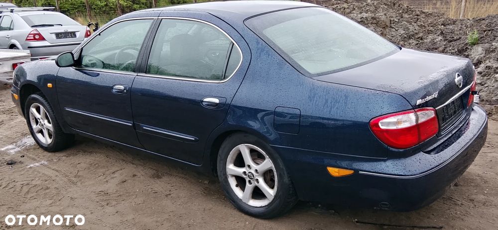 NISSAN MAXIMA 3.0 V6 200KM - 2
