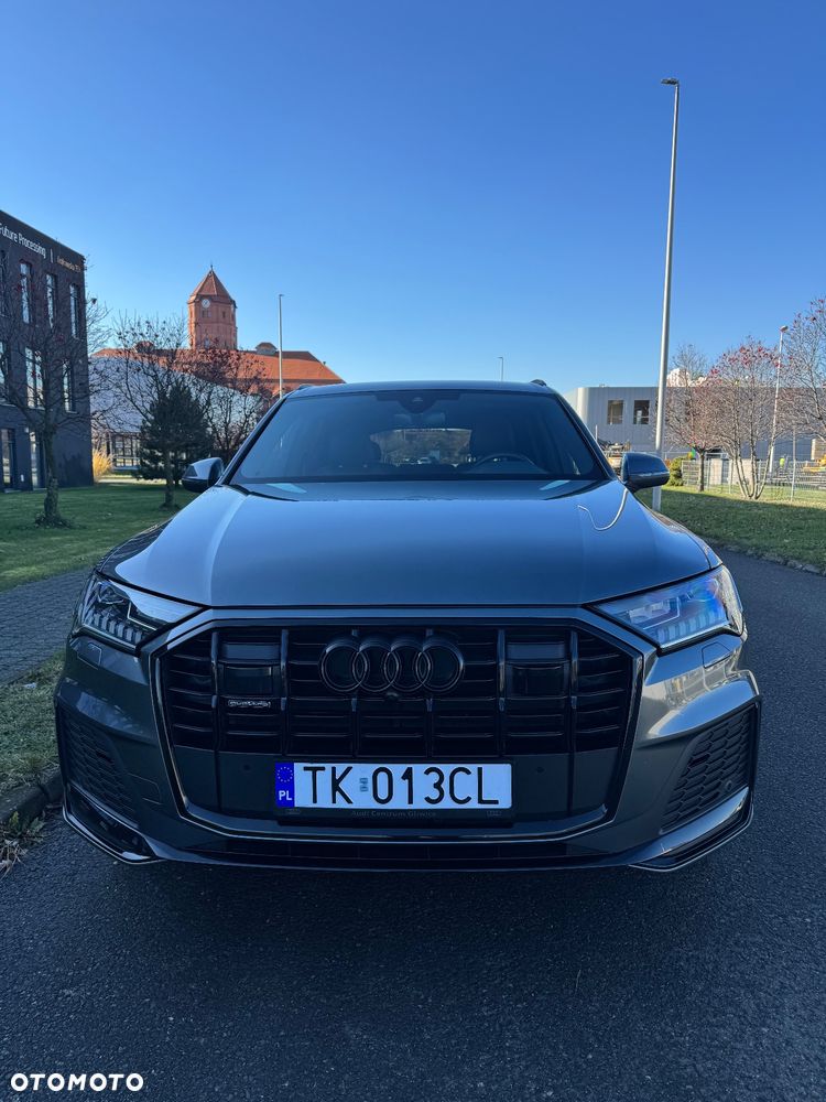 Audi Q7 - 7