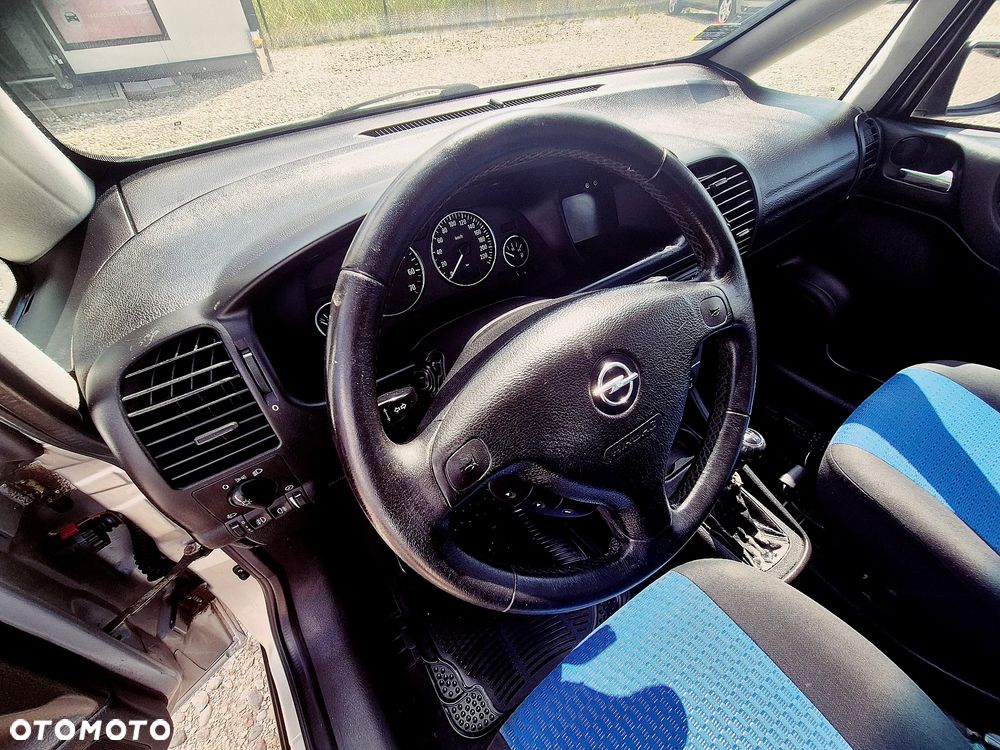 Opel Zafira 1.8 Elegance - 20
