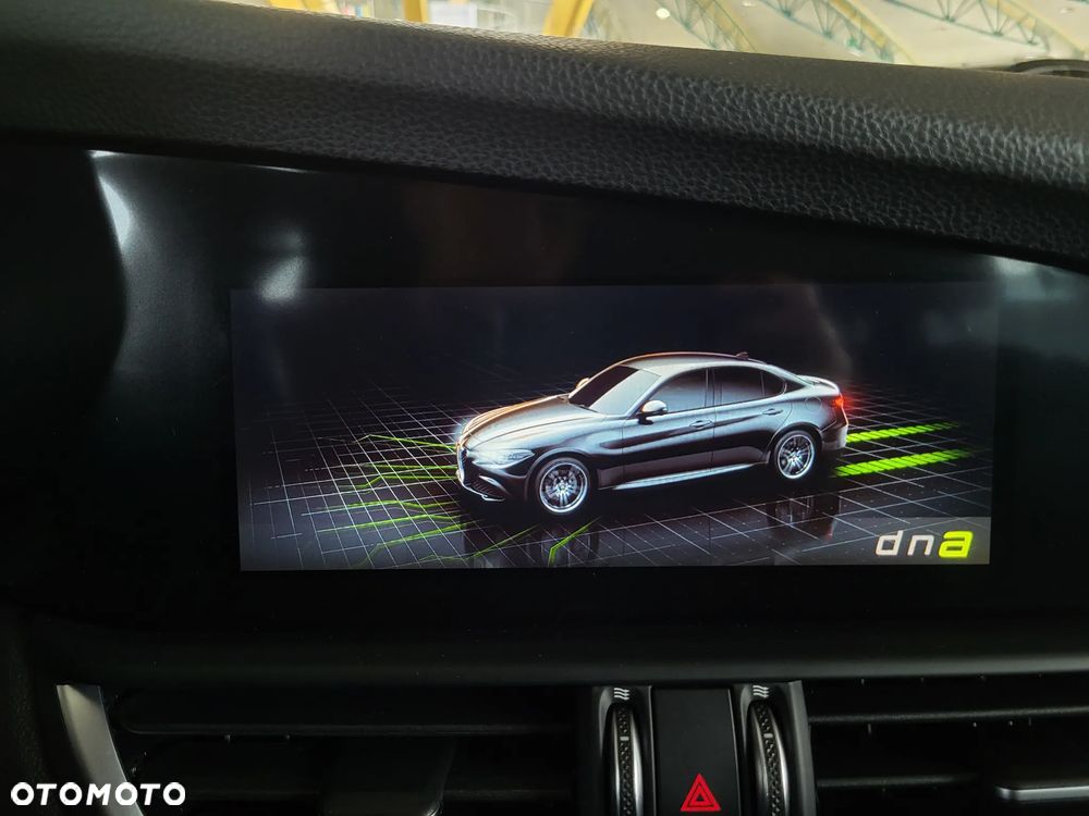 Alfa Romeo Giulia 2.0 Turbo Sprint - 30