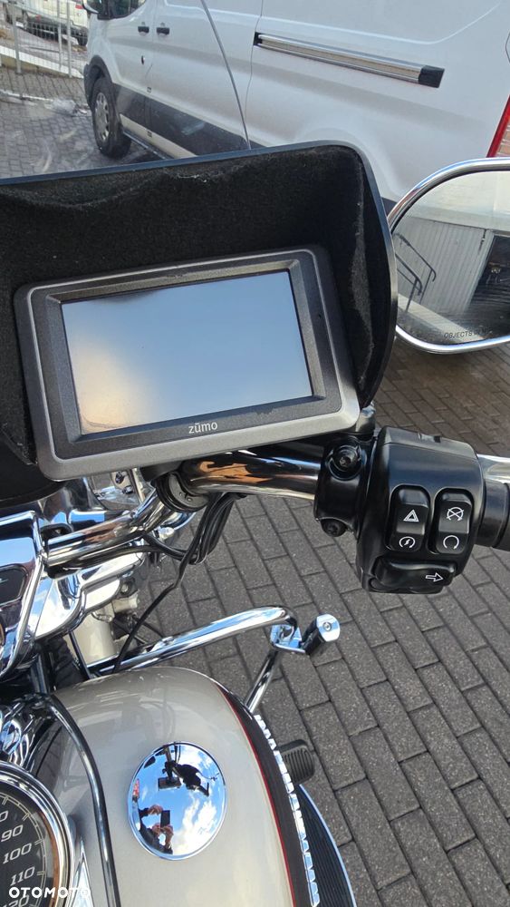 Harley-Davidson Touring Road King - 12