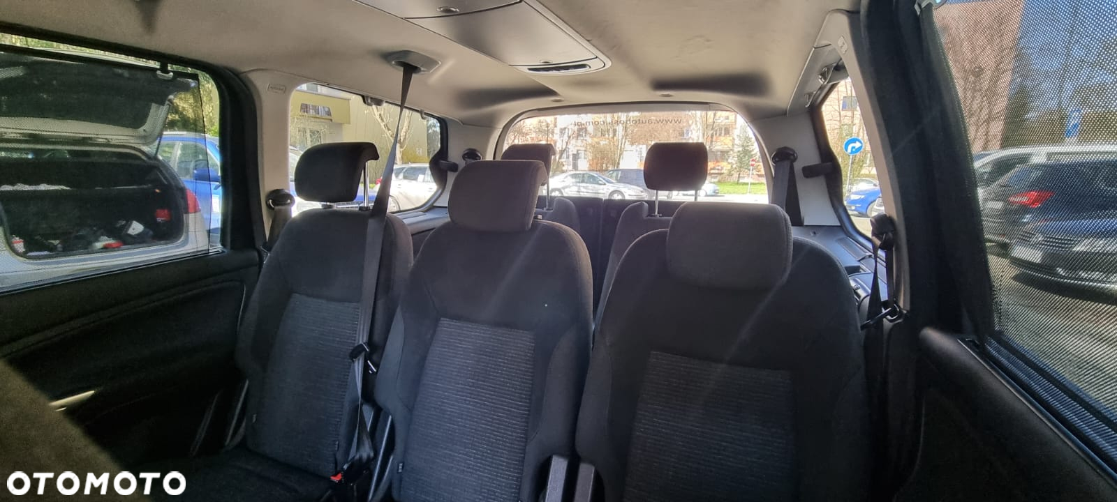 Ford Galaxy - 10