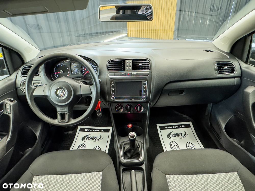 Volkswagen Polo 1.2 Life - 23
