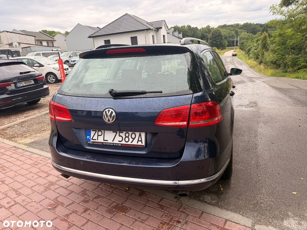 Volkswagen Passat 2.0 TDI 4Mot Highline DSG - 8