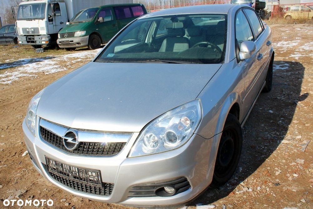 Opel Vectra C 2005 Lift 1.8i Z18XE Sedan (MASKA, ZDERZAK, LAMPA, BŁOTNIK, DRZWI, SZYBA, FOTEL) - 3