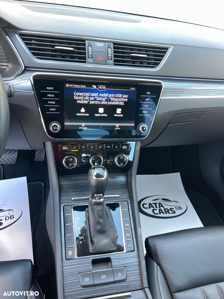 Skoda Superb 2.0 TDI DSG Premium Edition - 34