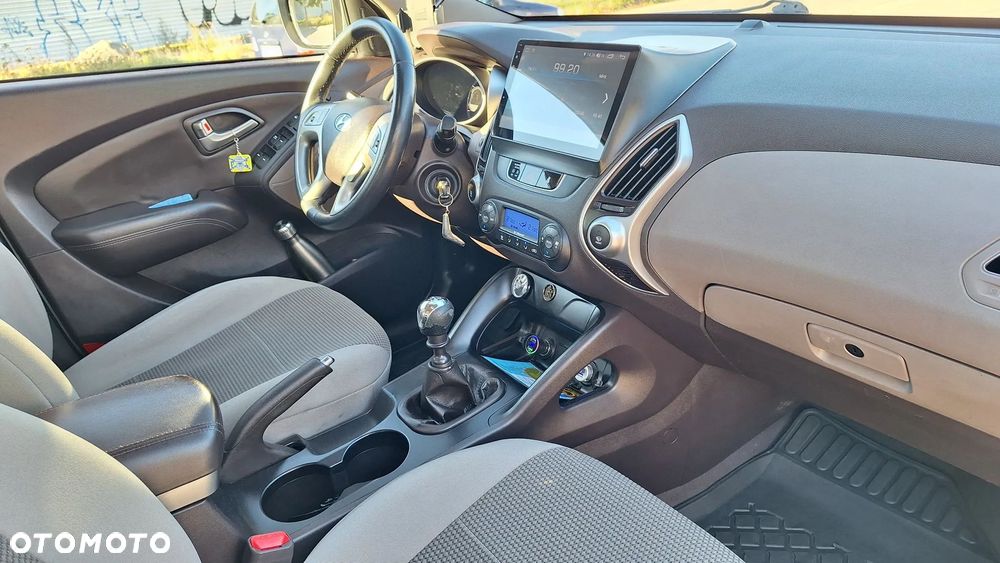 Hyundai ix35 - 24