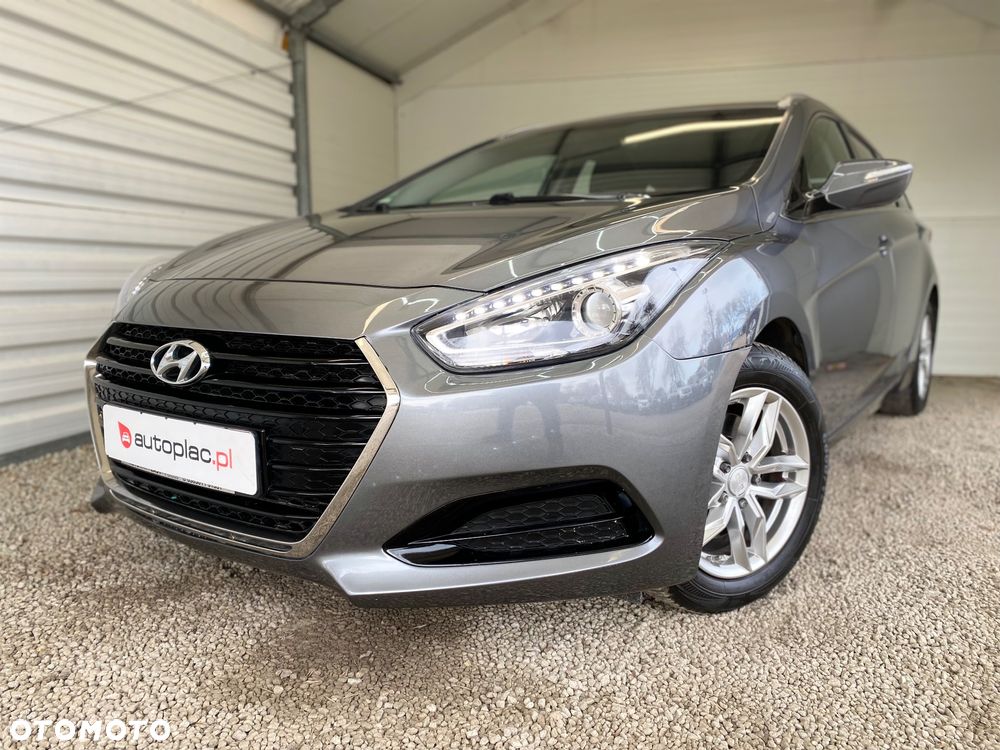 Hyundai i40 Kombi blue 1.6 Trend - 30