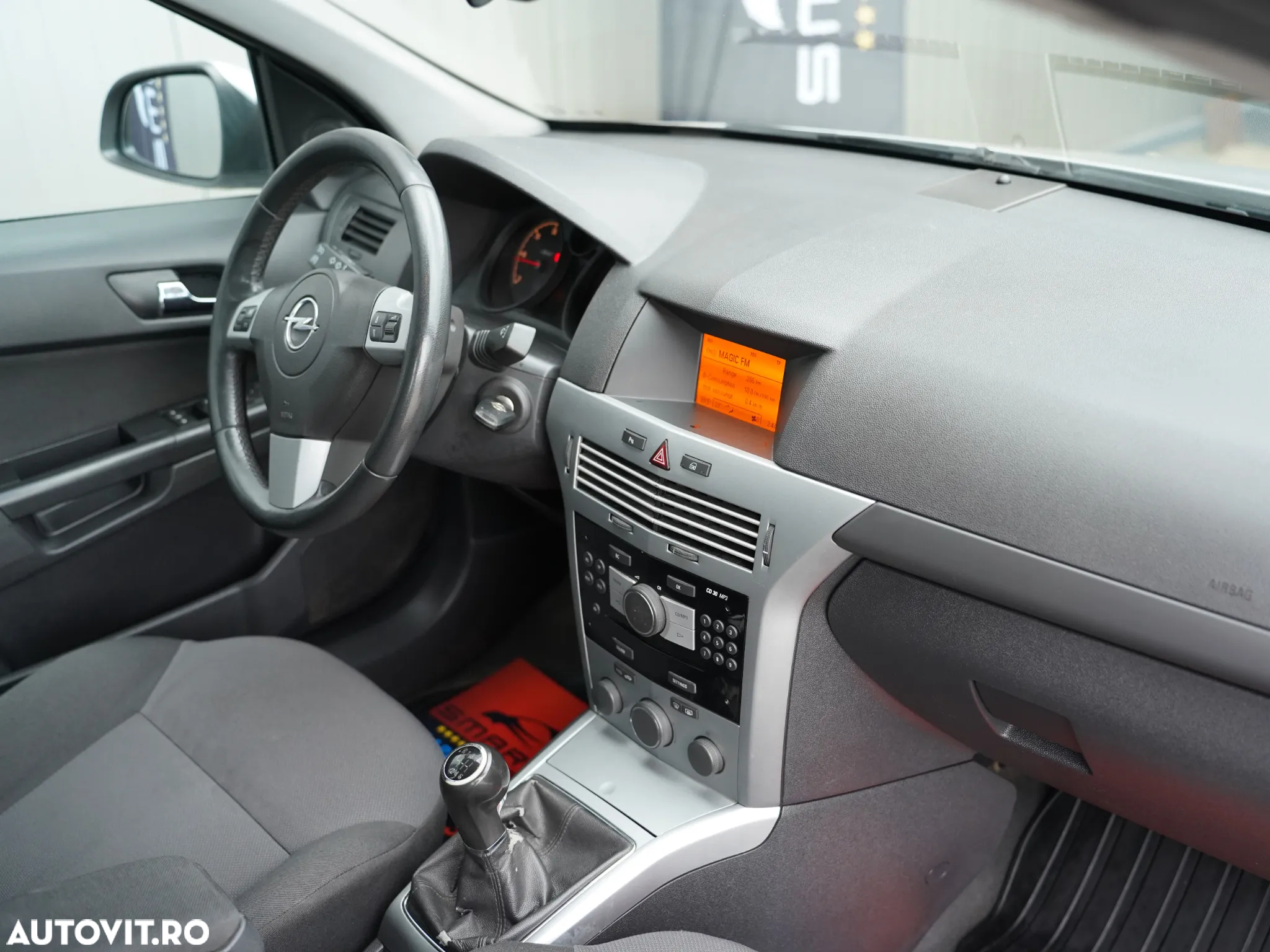 Opel Astra Caravan 1.7 CDTi Enjoy - 21