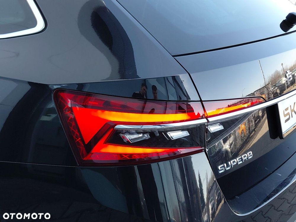 Skoda Superb 2.0 TDI SCR Style DSG - 39