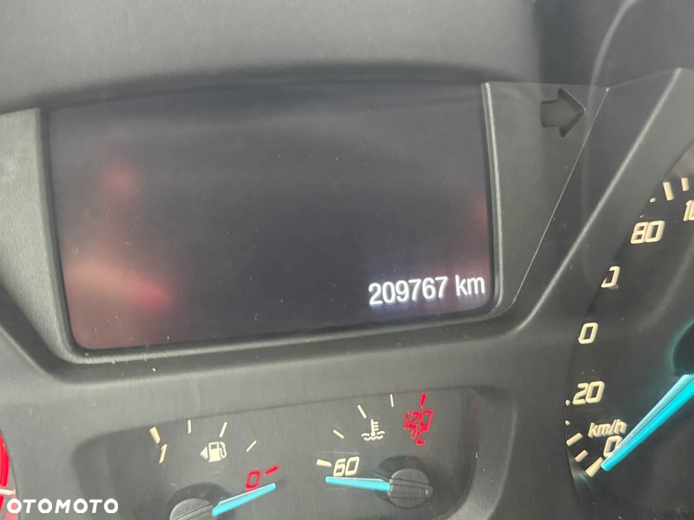Ford Transit - 32