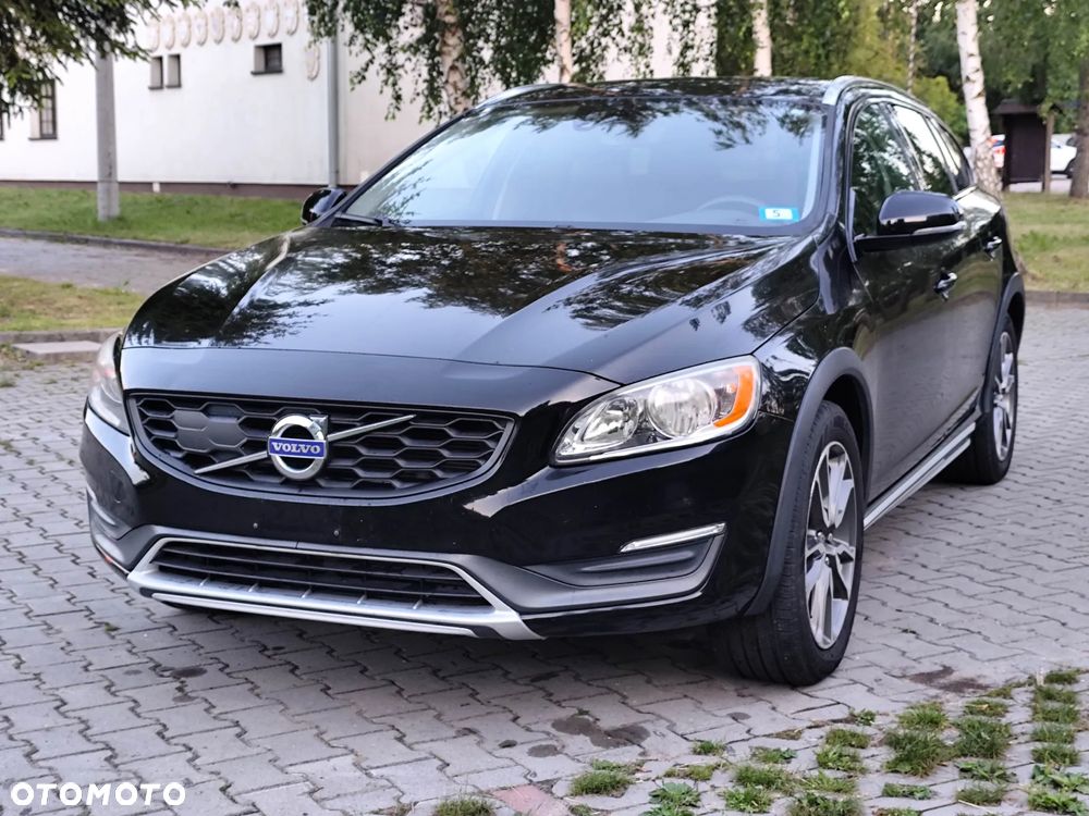 Volvo V60 Cross Country T5 AWD Momentum - 5