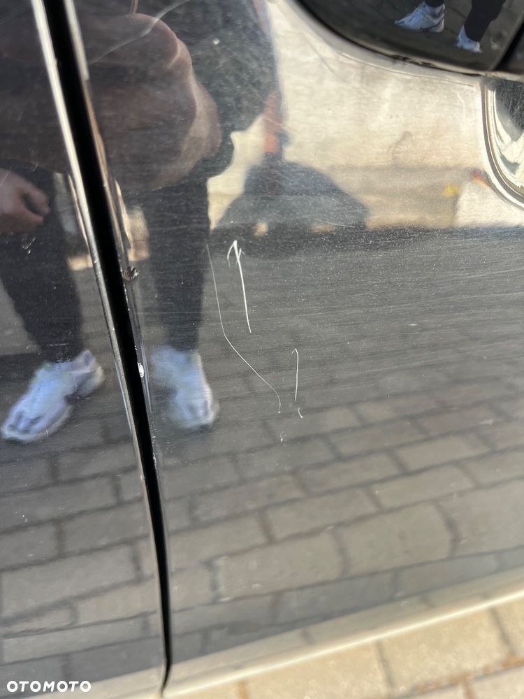 Volkswagen Passat 1.6 TDI DPF BlueMot Comfortline - 12