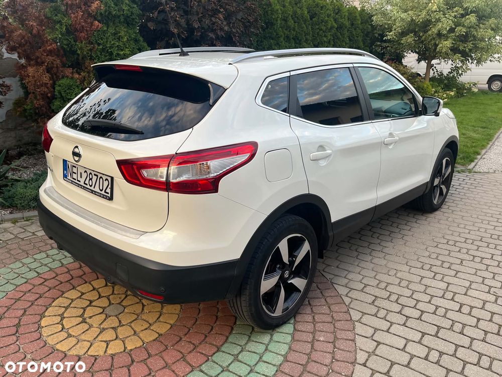 Nissan Qashqai 1.2 DIG-T N-Connecta Xtronic - 2