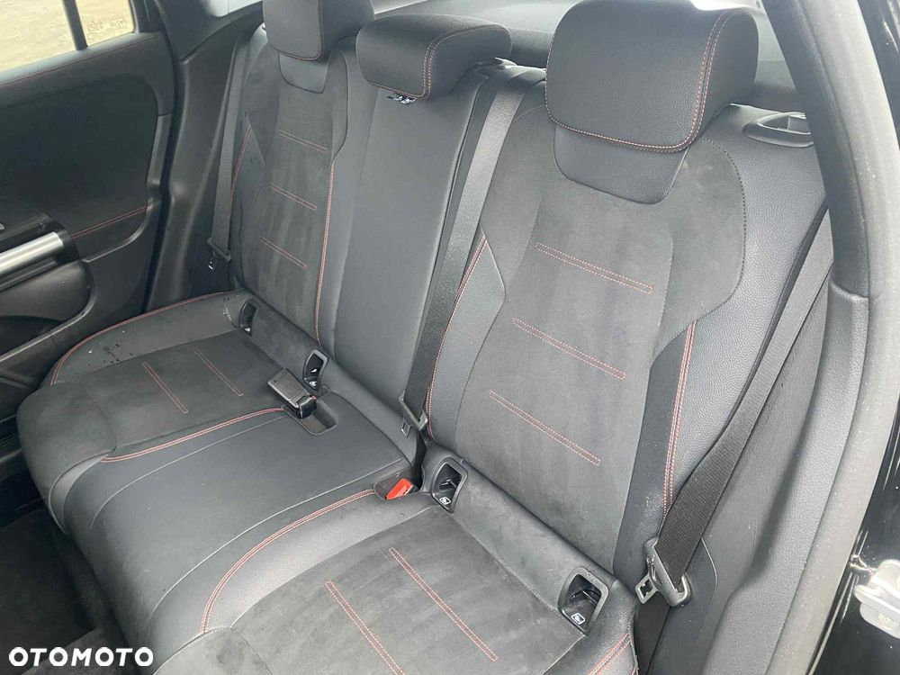 Mercedes-Benz GLA 200 mHEV AMG Line 7G-DCT - 12