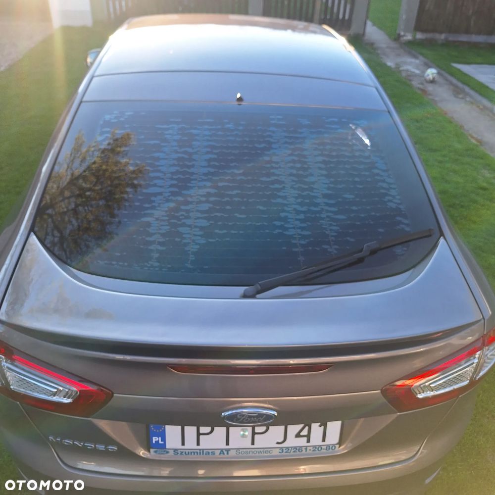 Ford Mondeo 1.6 T Gold X Plus - 21