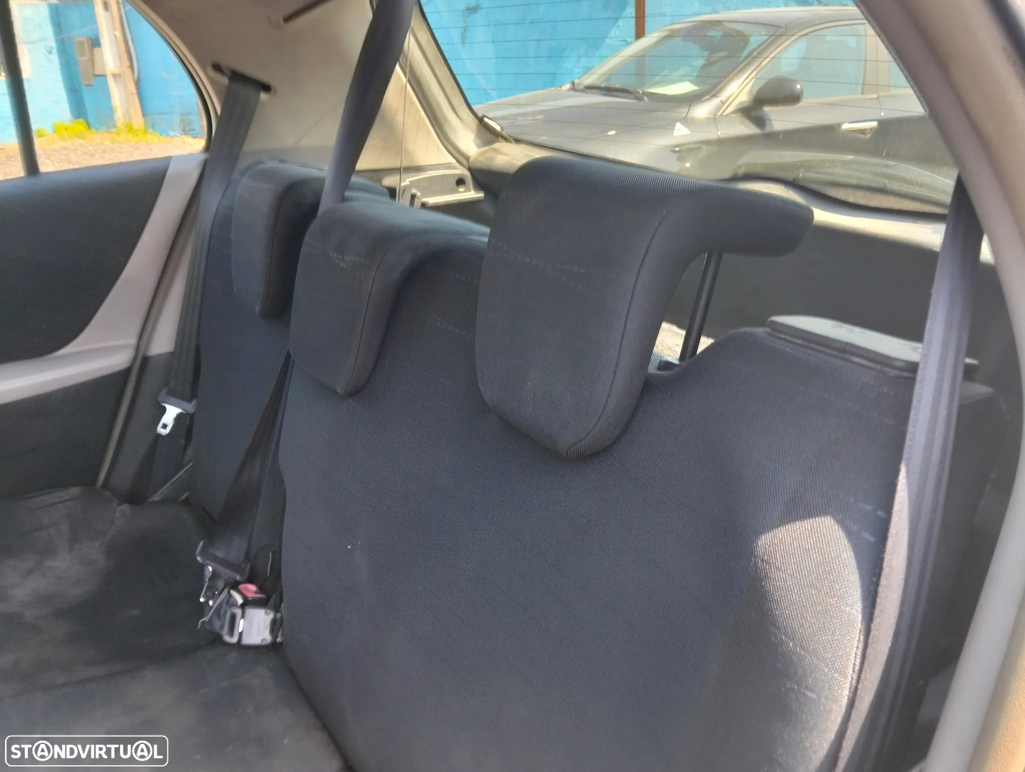 Toyota Yaris 1.4 D-4D AC Manual+VSC - 13