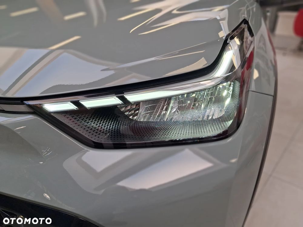 Toyota Aygo X Hybrid 1.5 Style e-CVT - 9