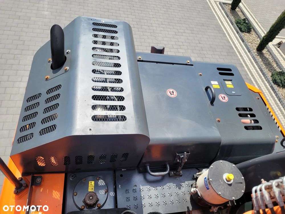 Doosan DX-165W / ROTOTILT ze szczypcami / SUPER STAN / - 21