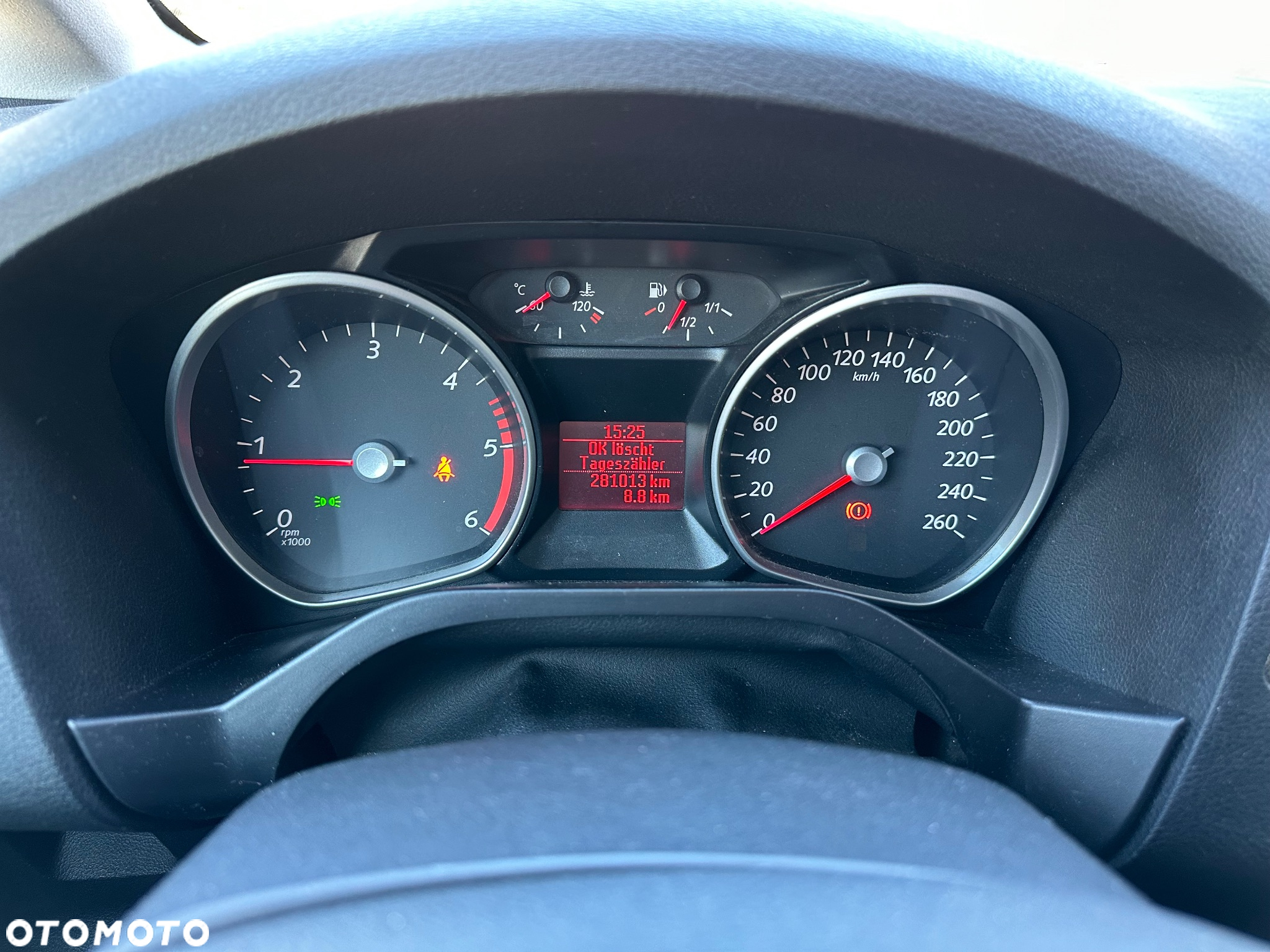 Ford Galaxy 2.0 TDCi DPF Ambiente - 9