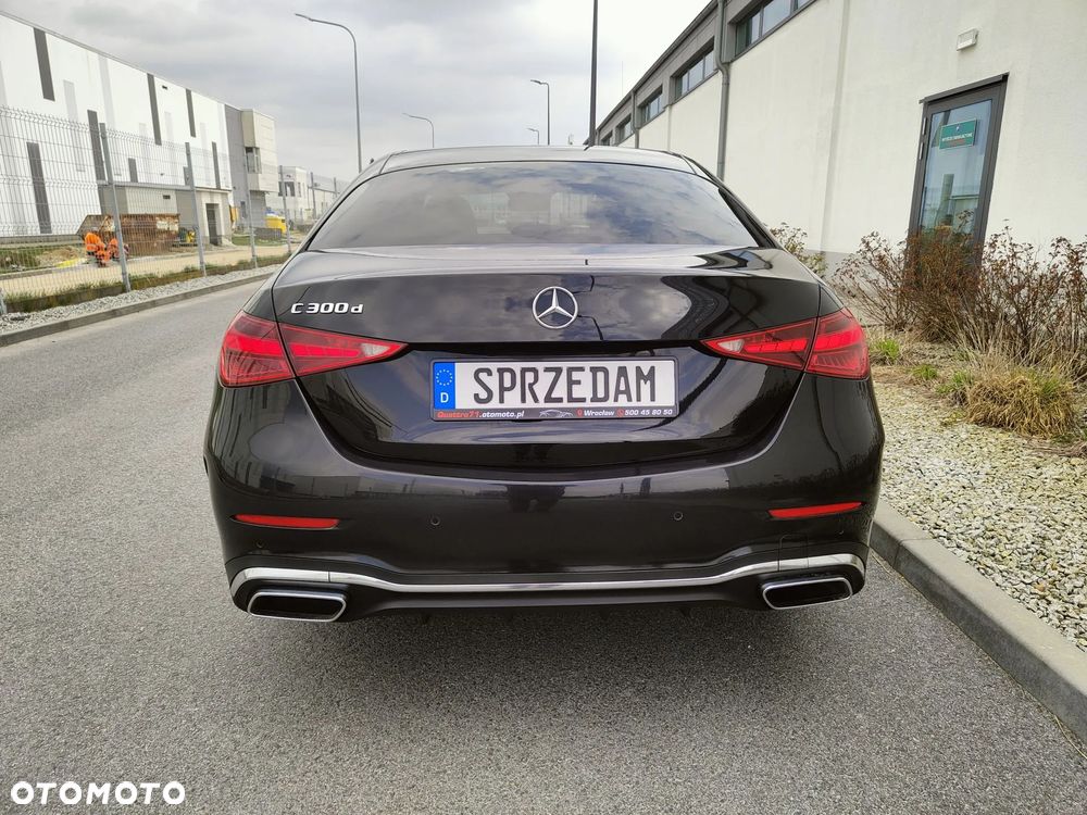 Mercedes-Benz Klasa C 300 d 9G-TRONIC AMG Line - 5