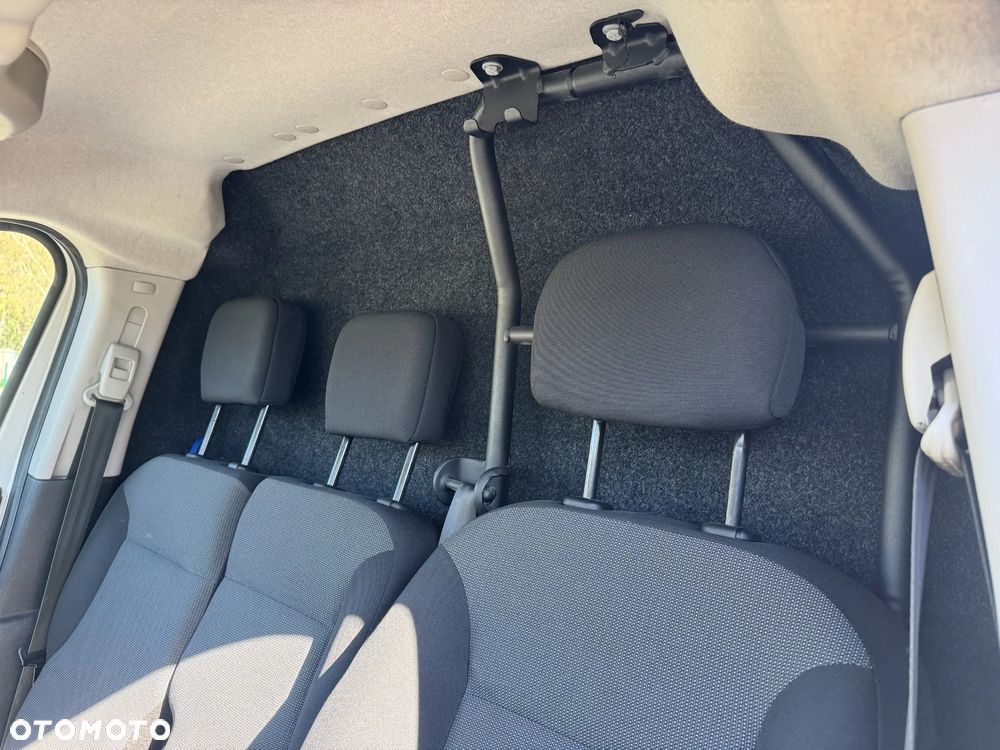 Peugeot Partner 1.6 BlueHDi Active - 28