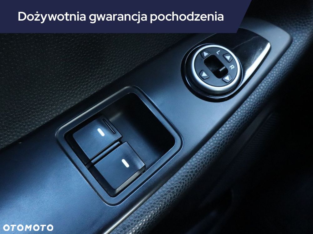 Hyundai i20 - 17