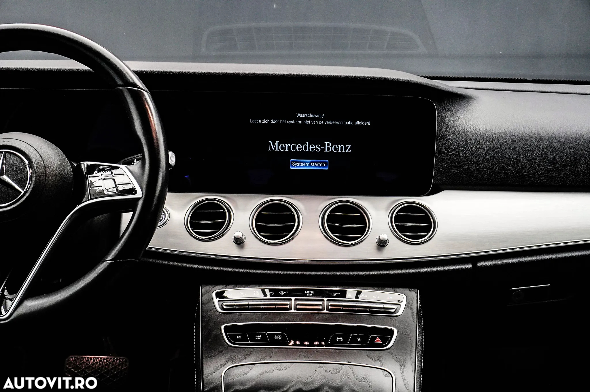 Mercedes-Benz E 300 Hybrid de T-Modell Aut. - 19