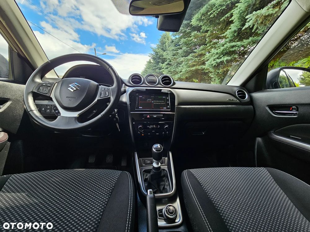 Suzuki Vitara 1.4 Boosterjet Allgrip Comfort - 18