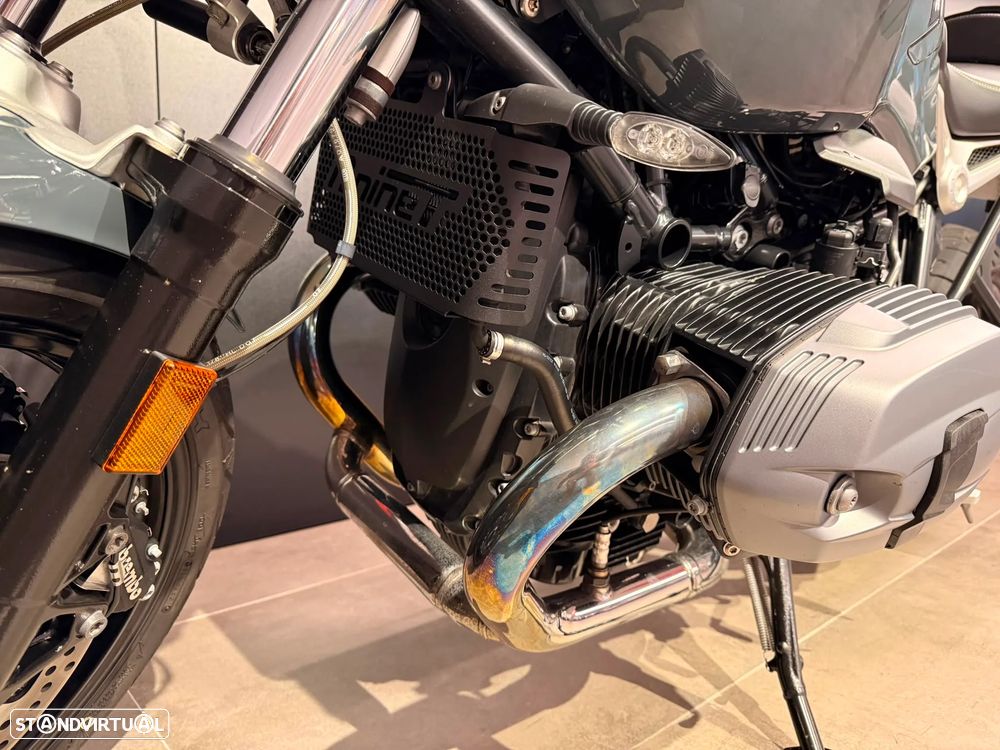 BMW R nineT - 8