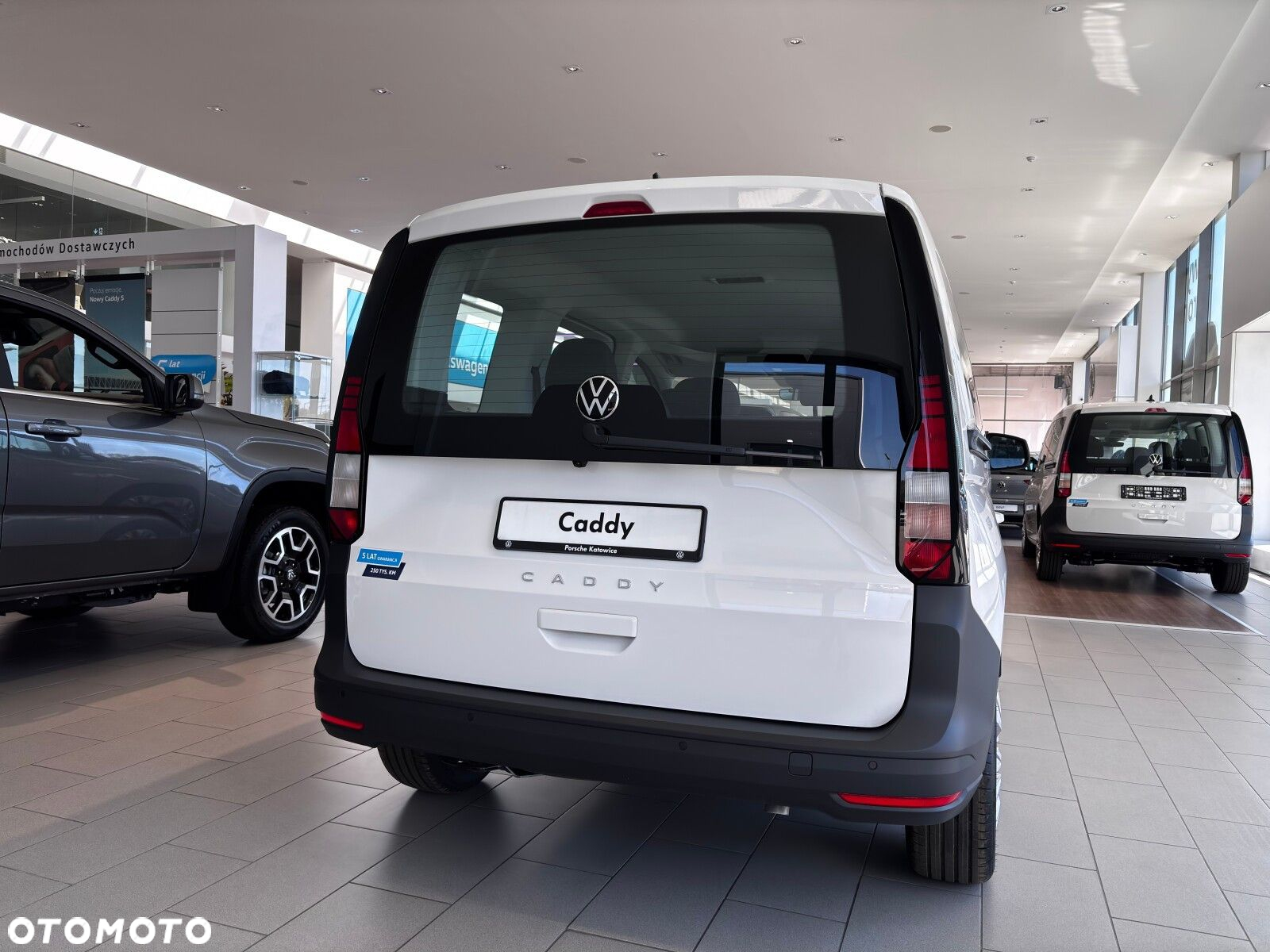 Volkswagen Caddy 2.0 TDI 102 KM 6-bm 5m - 7