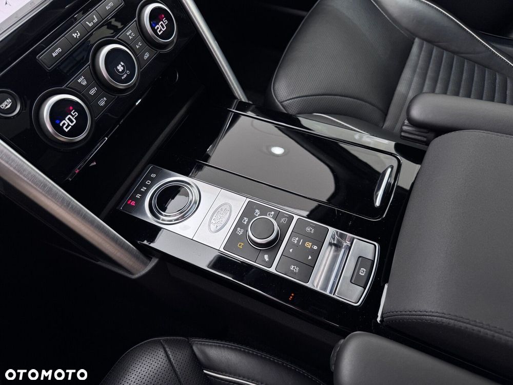 Land Rover Discovery V 2.0 SD4 SE - 30