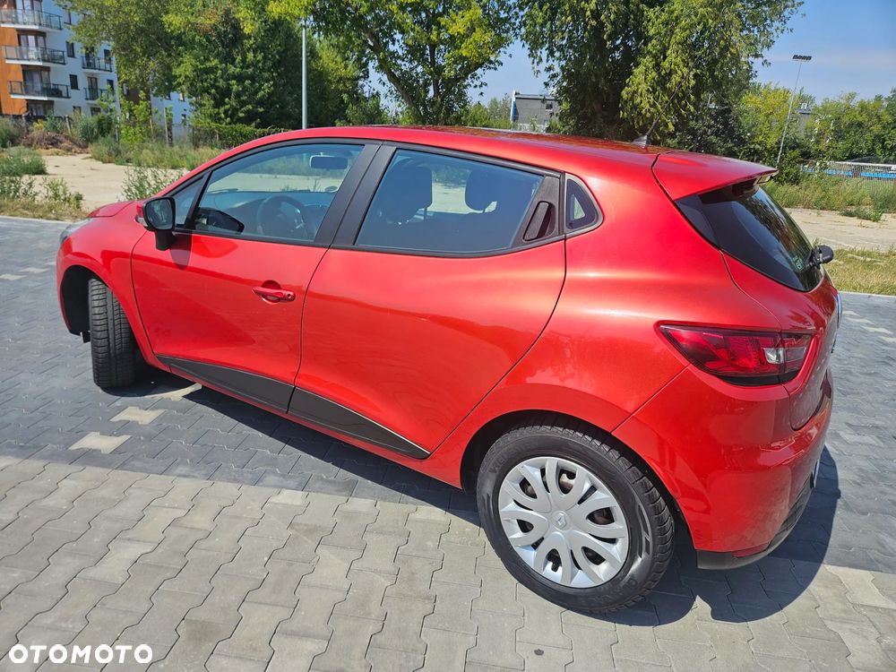 Renault Clio 1.2 16V Expression - 7