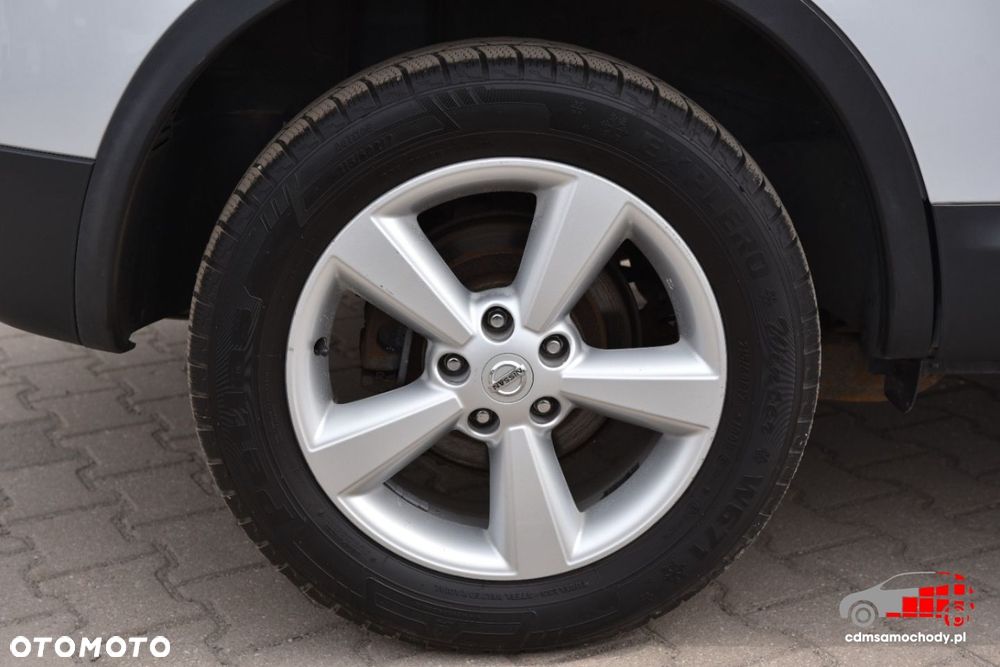 Nissan Qashqai - 12