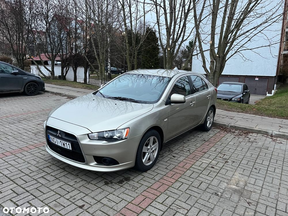 Mitsubishi Lancer 1.8 Invite - 1