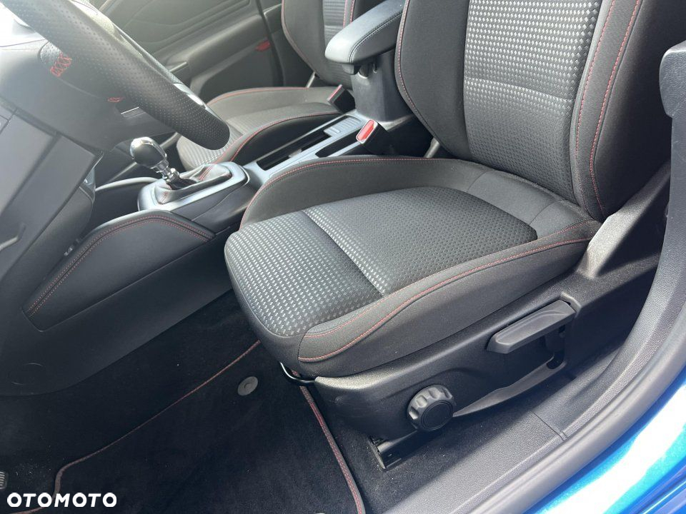 Ford Focus - 11