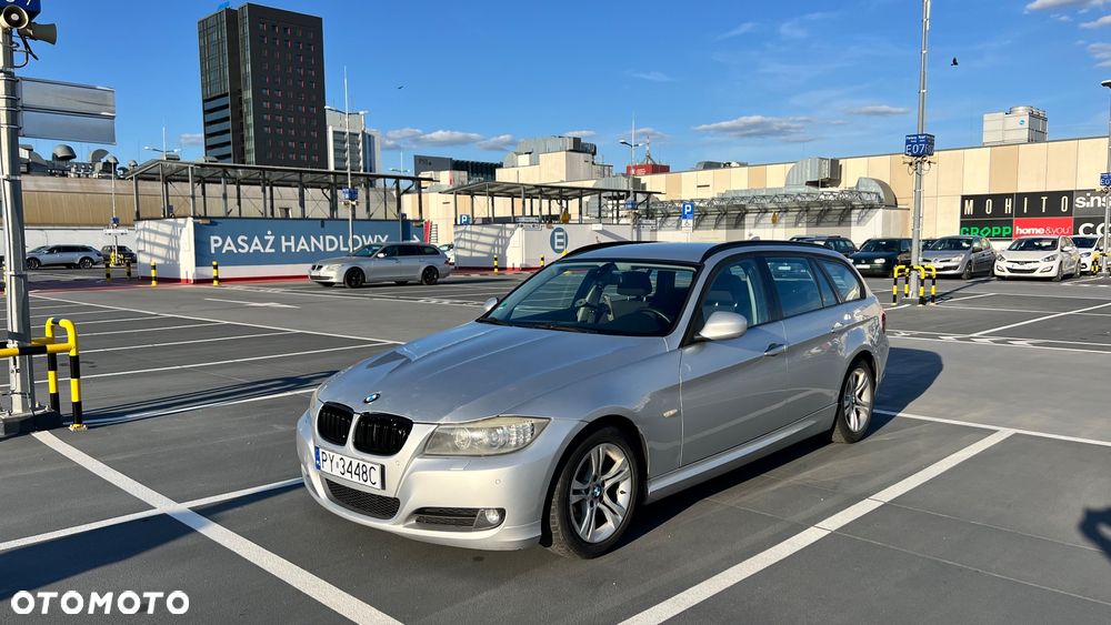 BMW Seria 3 320d - 4